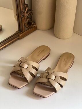 Saint Laurent Tribute Flat Sandal